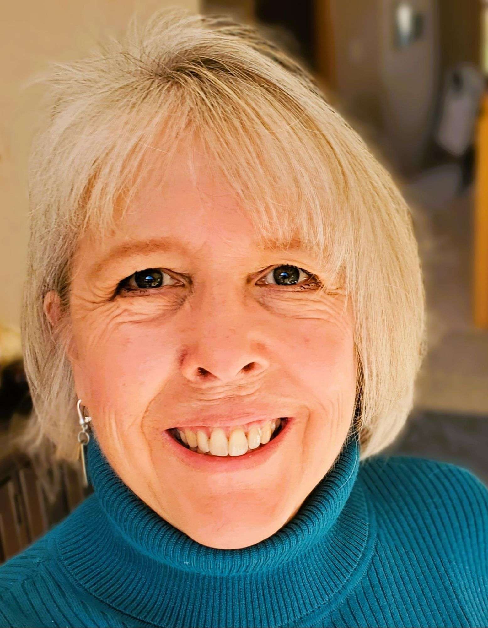 Julie Holmen